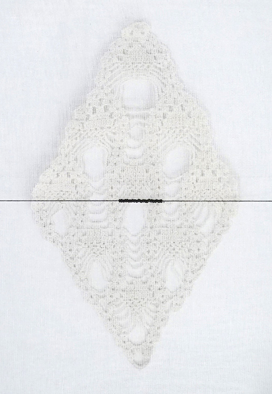 TurrilloA's tweet photo. Remembranzas I,crochet,textiles,rose petal,sewing thread,35x25cm,2020
#Collector #ArtNet #ArteLatinoamericano #ContemporaryArt #ArtAdvisor #Womenartists #Abstraction #ConceptualArt #BuyArt #ContemporaryArtGallery #TextileArt #InstallationArtWork #Minimal #Art #ArtForEver #White https://t.co/JU6wpwunOR