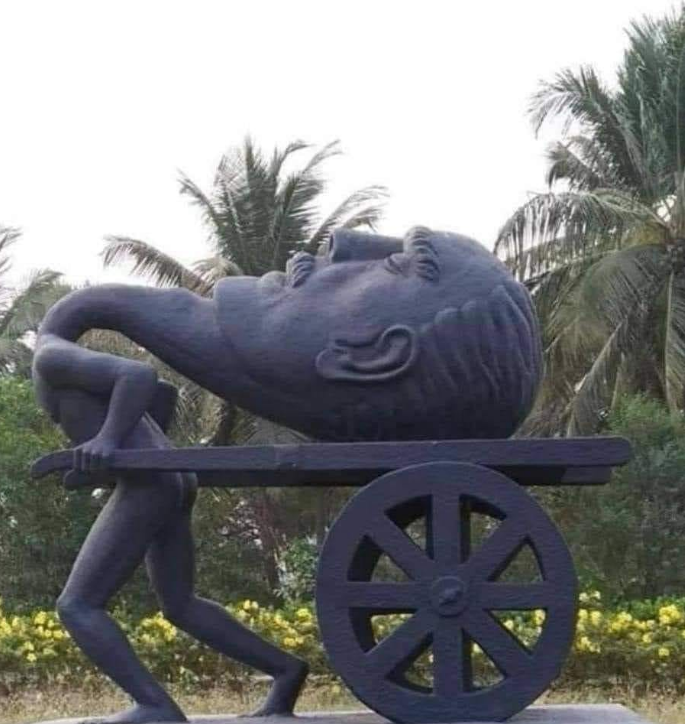 "أثقل حِمل قد يحمله إنسان .. هو ما يدور في رأسه."