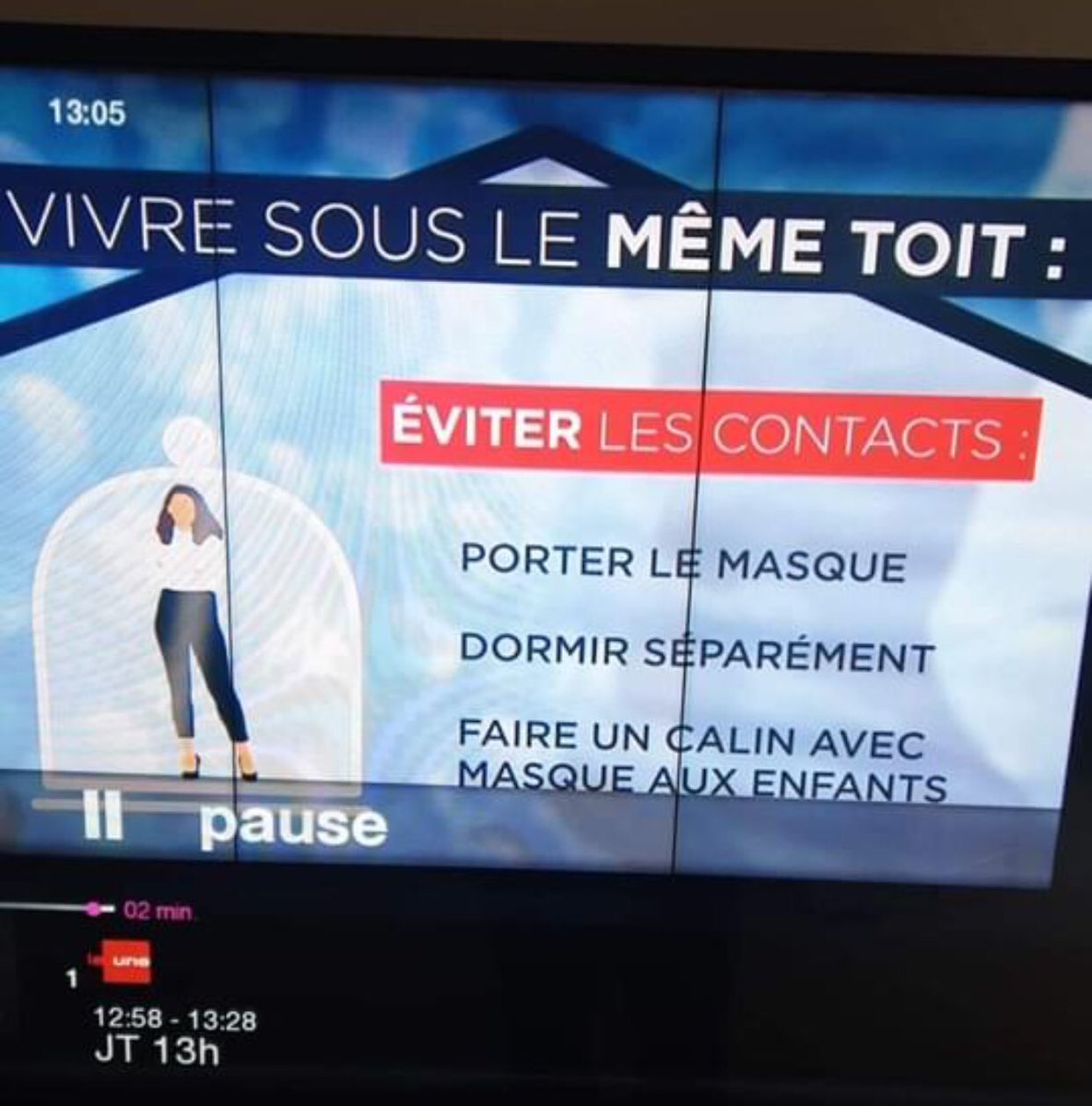 Même avant 2020, nombreux bébés et enfants manquaient déjà cruellement de sécurité affective...
Mais alors maintenant comment ça devient ... 😳😰 Je me demande les répercussions de ce genre de messages, quels impacts réels dans les foyers ?
#coronavirus #confinement #masque https://t.co/1wstqz6JMq