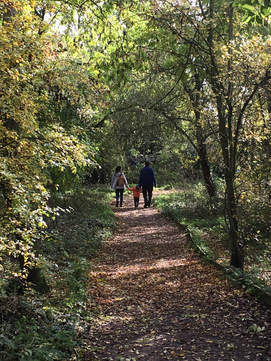 ActiveBlaby's tweet photo. A few photos from yesterday's Covid secure family walk in partnership with 
@lslssp
  
It was great to see families outside enjoying the fresh air during half term🍃😃

@BTSBlaby 
@LR_Sport https://t.co/6aq3GQDn2V