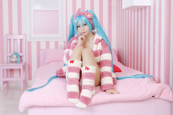 Twitterのコスプレ画像18