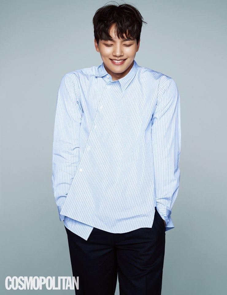 Cosmopolitan Korea 2019 w/ Lee Se Young