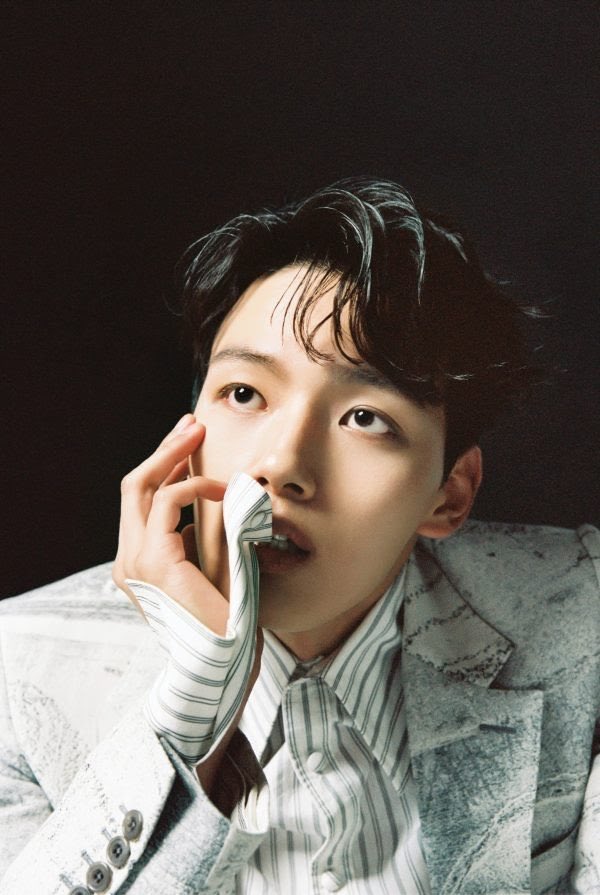 GQ Korea February 2019