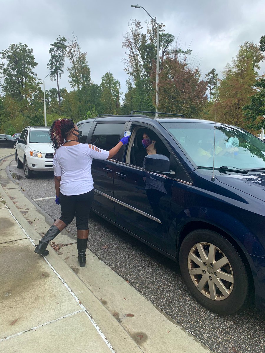 Planning and Preparing for a Successful Reopening | Carpool Simulation with all staff 🚘 Included role playing of different scenarios ( ➕/➖) and debriefing #WilburnProud #AllHandsOnDeck #BetterTogether #KidsDeserveIt