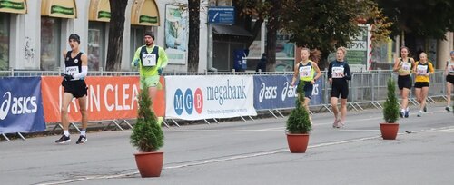 Волиняни посіли друге місце на чемпіонаті зі спортивної ходьби https://t.co/PpHUusd5LZ
18 жовтня в Івано-Франківську відбувся чемпіонат України зі спортивної ходьби на 20 та 50 км серед дорослих та молоді та командний чемпіонат України зі спортивної ходьби серед ДЮСШ і СДЮШОР... https://t.co/4YKcJClJ9z