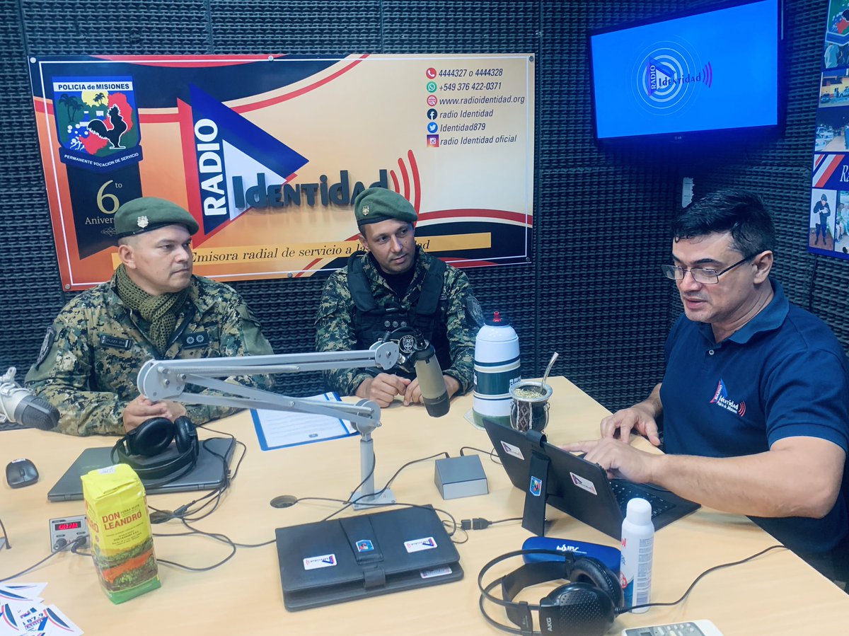 ❗️#DUPLEX 📻 📺 ❗️
#AHORA entrevistamos a los integrantes del GRUPO DE OPERACIONES ESPECIALES (GOE) COMISARIO LIC. NESTOR PLAZA
OF. PPAL. FACUNDO FLORES
➡️ https://t.co/iEROE0z5f4
➡️RADIO IDENTIDAD 🎙87.9 Fm🔛
➡️ https://t.co/8dnJy0rCMD
➡️ NOTICIASDEL6️⃣ https://t.co/Y9Sw01MiFg https://t.co/2793fJFQf7