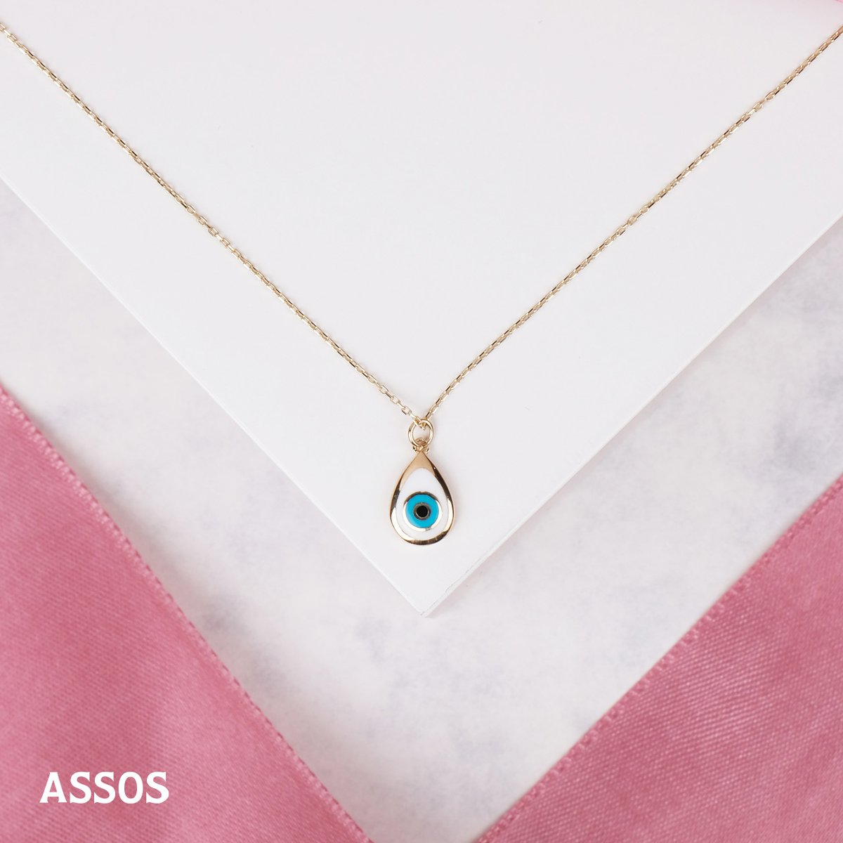 Minimal tasarımlar, modern dokunuşlar ile assospirlanta.com’da..

assospirlanta.com

#assos #assospirlanta #assosdiamond #jewellery #pırlanta #diamond #altın #gold #mücevher #style #fashion #love #gift #hediye #sonsuzlukseninle #kolye