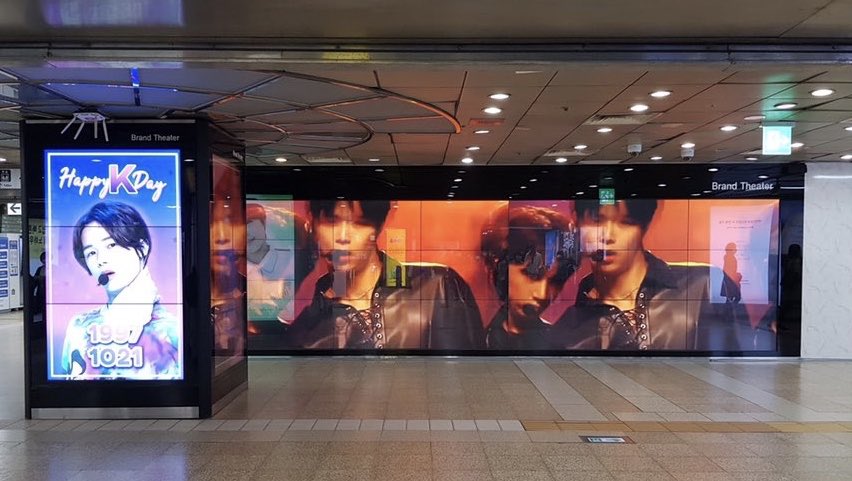 KTEAMMALAYSIA's tweet photo. [K BIRTHDAY ADS PROJECT 2020]

💚 Fukuoka Tower
💚 Seoul Superior Tower 
💚 Samseong Station Brand Theater 
💚 COEX Media Tower
💚 COEX Crown Media 
💚 Bus Shelter Ads 
💚 New York Times Square ads 

Thankyou to Keiys that work hard to make this happen! 💚✨

-ADMIN 🐻- https://t.co/Kf7uiyrMOd