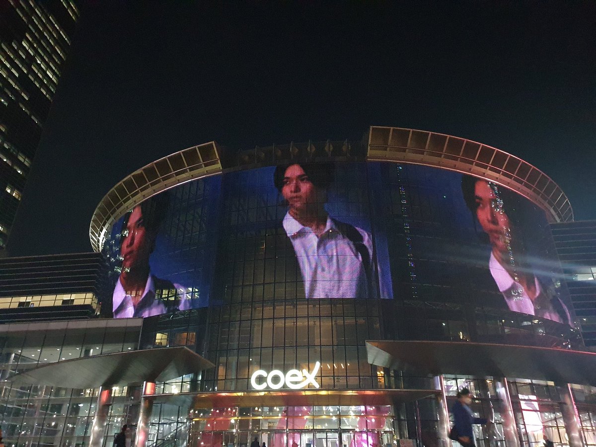 KTEAMMALAYSIA's tweet photo. [K BIRTHDAY ADS PROJECT 2020]

💚 Fukuoka Tower
💚 Seoul Superior Tower 
💚 Samseong Station Brand Theater 
💚 COEX Media Tower
💚 COEX Crown Media 
💚 Bus Shelter Ads 
💚 New York Times Square ads 

Thankyou to Keiys that work hard to make this happen! 💚✨

-ADMIN 🐻- https://t.co/Kf7uiyrMOd
