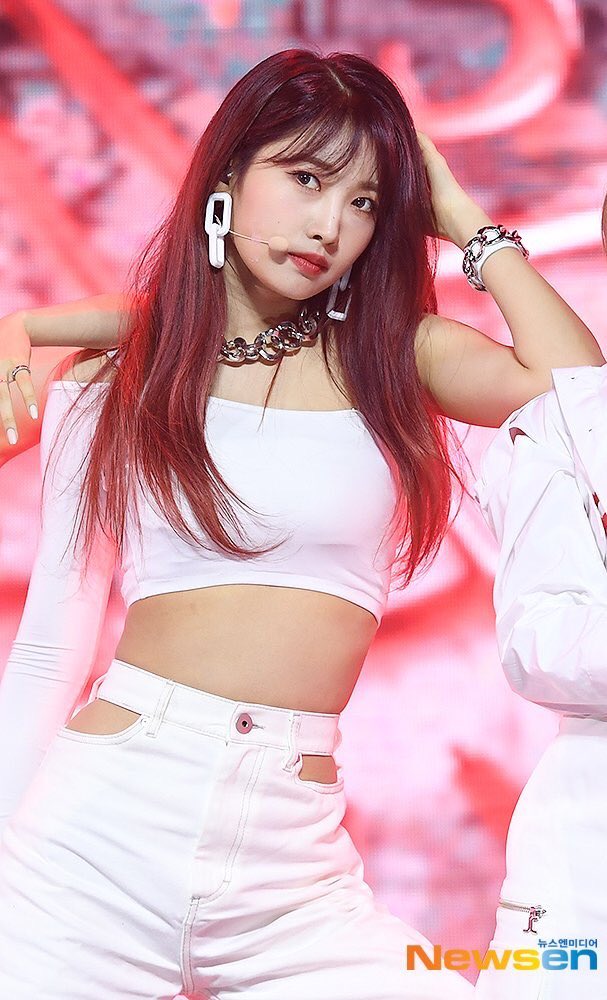 EVERGLOW アユクデ 2022 シヒョン