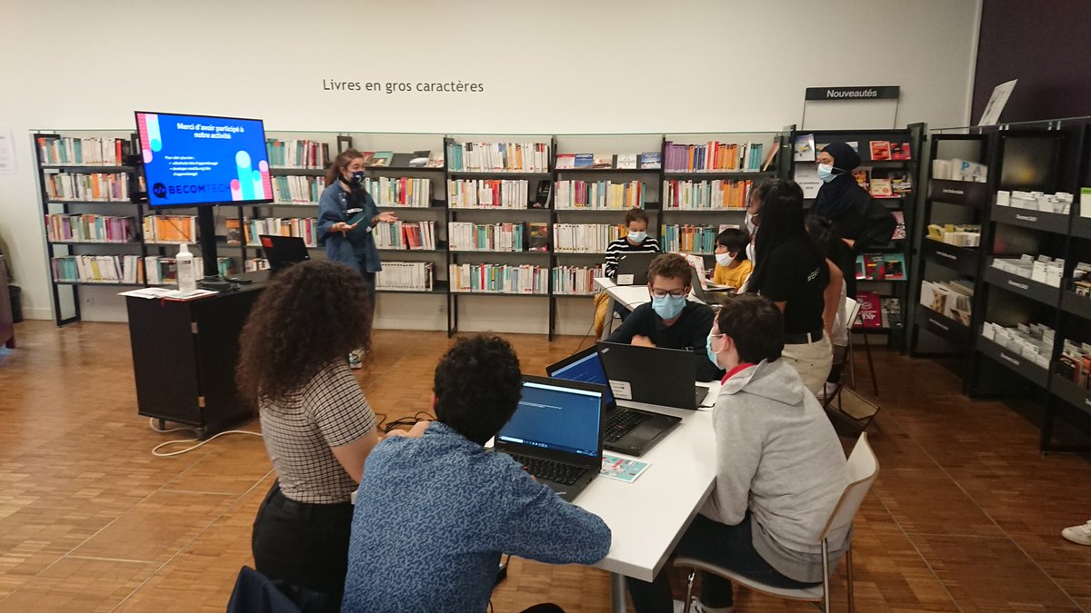 DurasBib's tweet image. [Toutes codeuses] Merci ! @BecomtechFr et ses ambassadrices pour cet atelier #HTML pour l&apos;ouverture de @FestivalNumok 2020 (enfin) 🙃 💯 #codeuse #codeurs