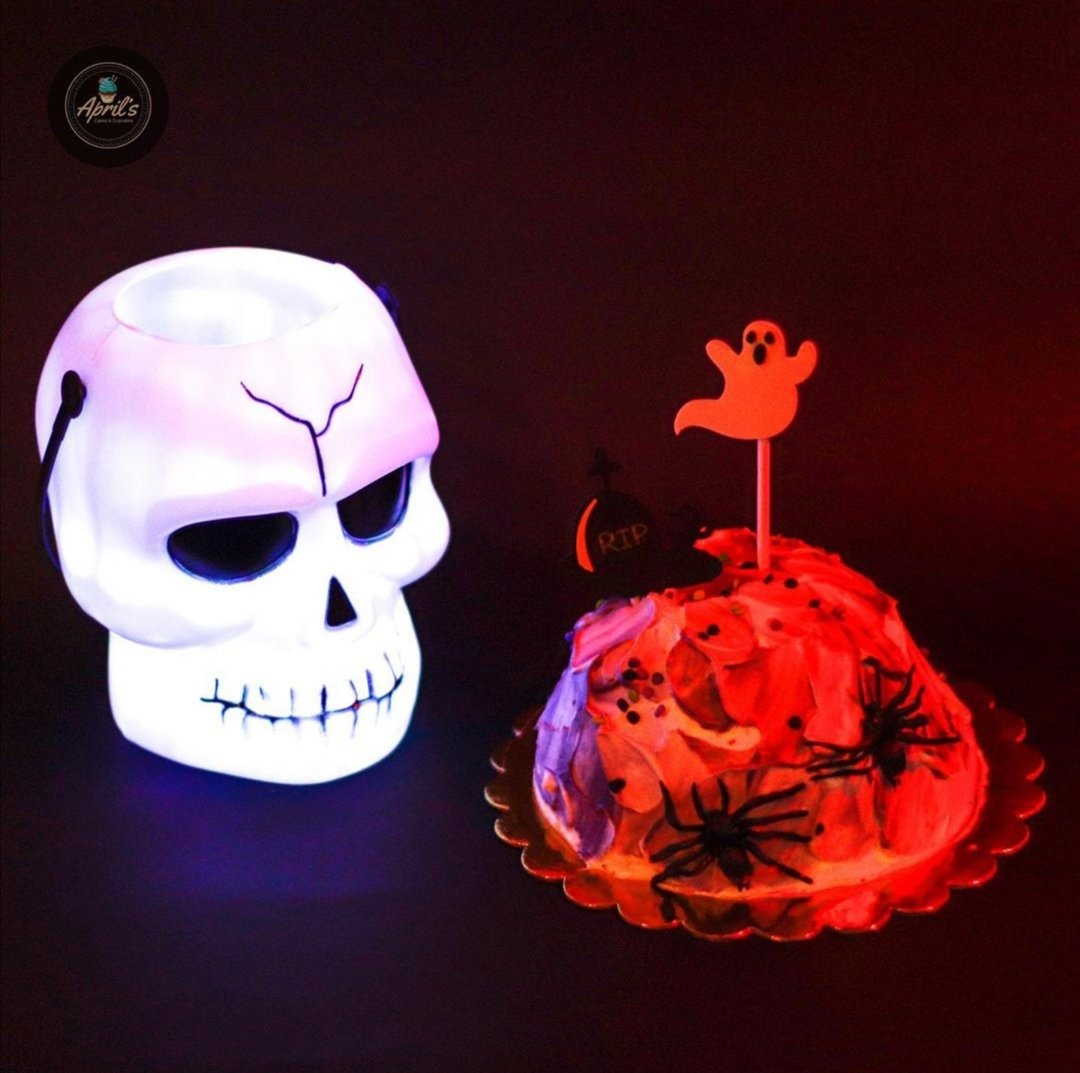 Estás preparado para tu fiesta de Halloween? 👻

Has tu pedido a tiempo 📱
