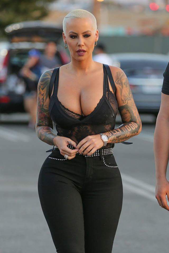 Happy Birthday to the sexy Amber Rose 