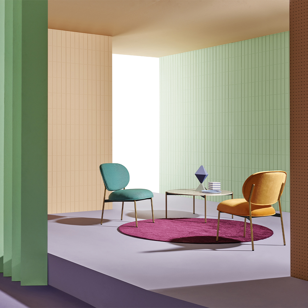 InteriorDesign's tweet image. The Blume collection by @Pedrali is characterized by a soft and rounded shape, owe their distinctive appearance to their sophisticated flower-shaped profile in extruded aluminium. #idLAUNCH bit.ly/3o9Qhr0