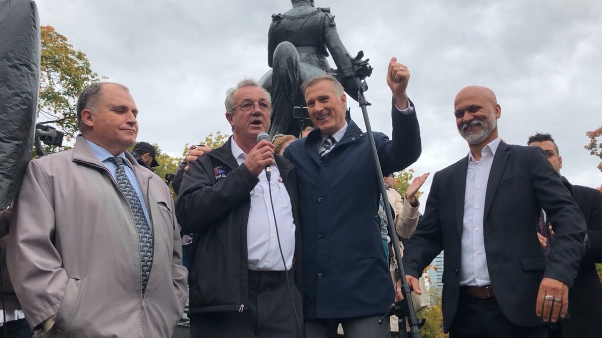 randyhillier's tweet image. Thank you to all the great people that came out today to my social gathering at Queen's Park. I would to see all your amazing videos and pictures from the event.

Share them with me @randyhillier and I will retweet them! #onpoli #FordFailedThePeople