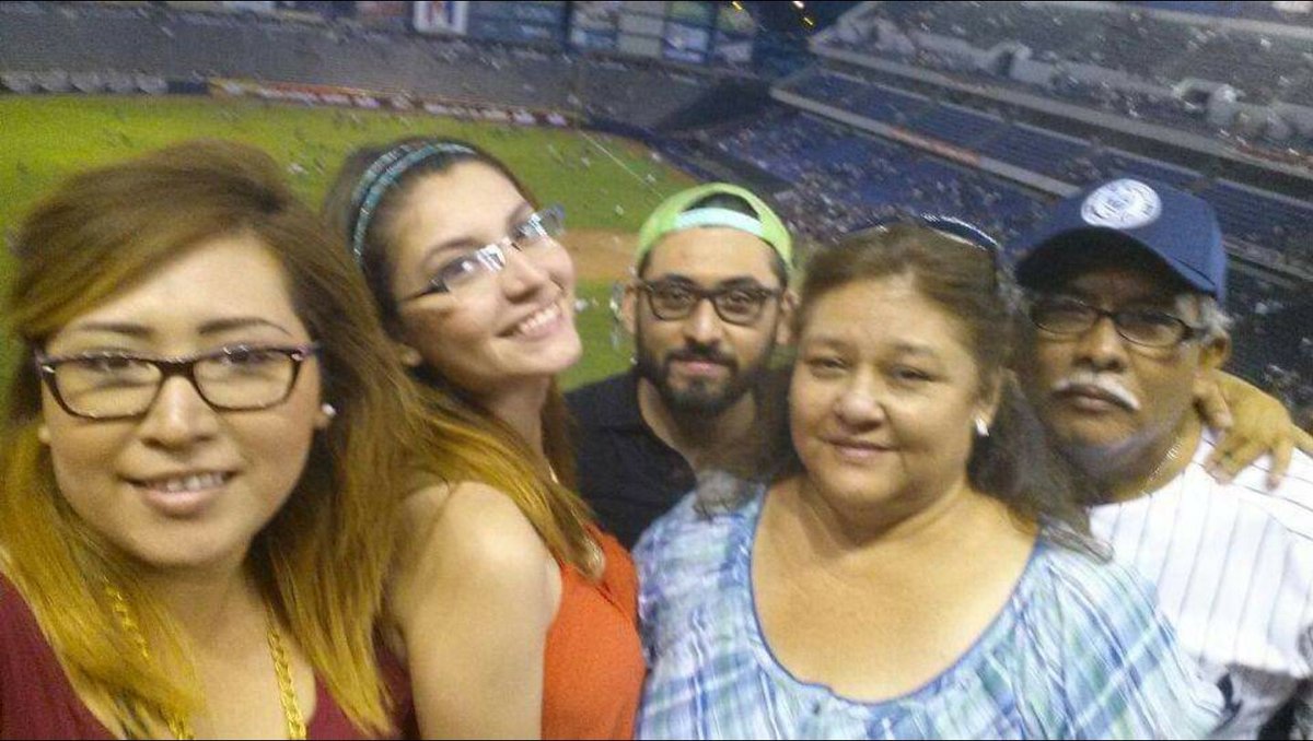 wensandia's tweet photo. @mmdeportesmx @MLB Mi familia ama al beis ❤️ #sultanes #elpalaciosultan #YoAmoAlBeis @MLB @mmdeportesmx @raulsandia https://t.co/qAYHWZHHIr