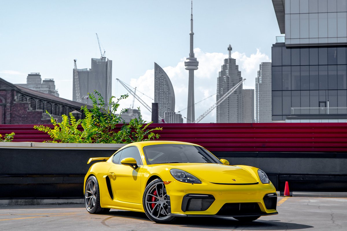 PCAUCR's tweet image. Magnificent machine. #GT4 #MidEngineMagic Available right now at Porsche Centre Downtown Toronto @torontoporsche. Pics by Empire Media Worx.
