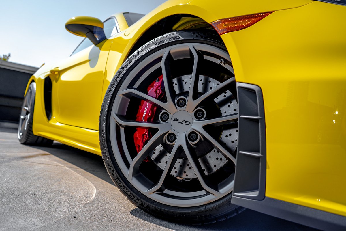 PCAUCR's tweet image. Magnificent machine. #GT4 #MidEngineMagic Available right now at Porsche Centre Downtown Toronto @torontoporsche. Pics by Empire Media Worx.