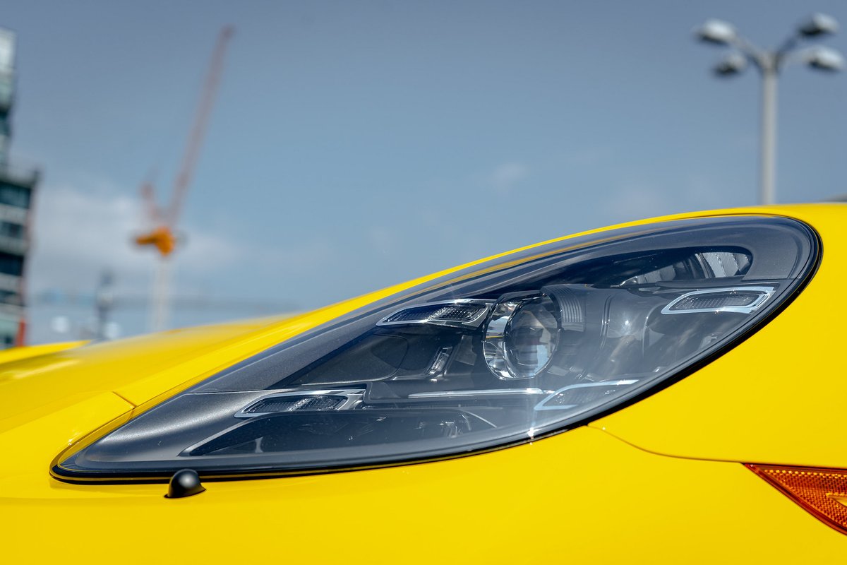 PCAUCR's tweet image. Magnificent machine. #GT4 #MidEngineMagic Available right now at Porsche Centre Downtown Toronto @torontoporsche. Pics by Empire Media Worx.