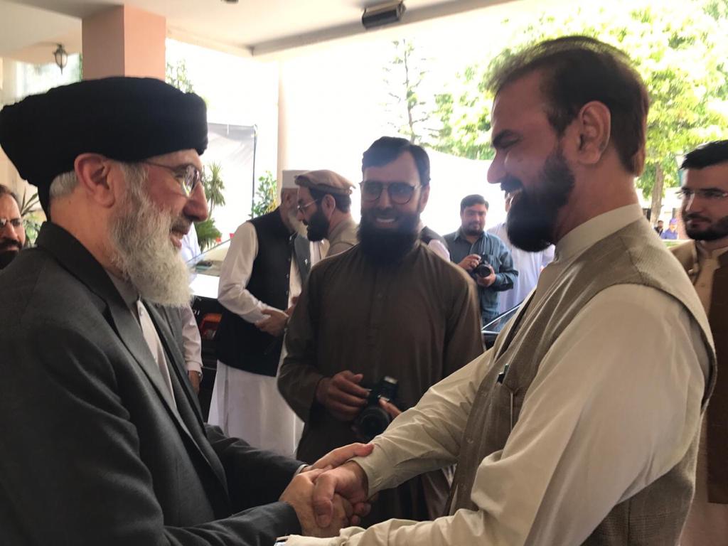 MBasil2's tweet photo. یہ نصف صدی کا قصہ ہے دو چار برس کی بات نہیں...
#Hikmatyar 
@AGAZIZ1 https://t.co/d7wezYVxA4