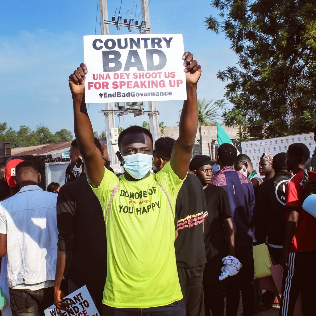 reallovekure's tweet photo. I call on you as my secret models to Join us and voice #ENDSARS to stop Police Brutality on our citizens.
#EndBadGoveranceInNigeria
#endsars
#Nasarawaprotest
#lafiaprotest
#PeacefulProtesters
@Stormzyoffic1al
@angeliquekidjo
@salmahayek
@antoniobanderas https://t.co/sHbjaqPElU