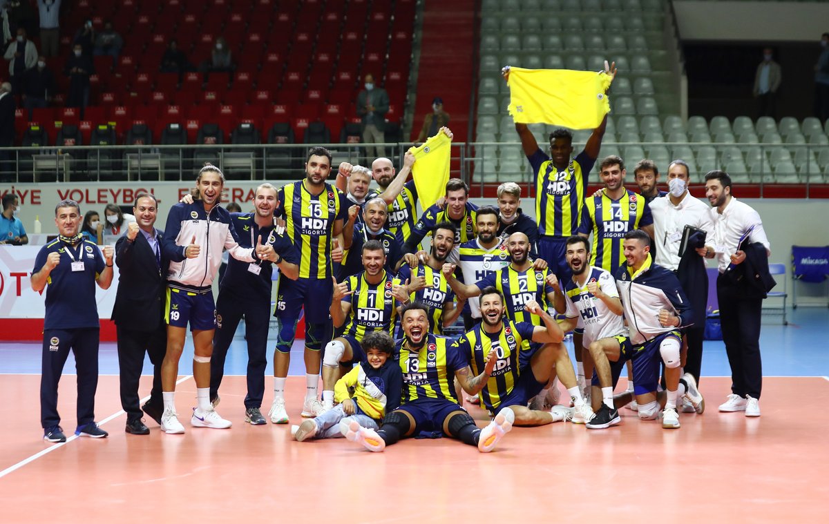 Fenerbahçe Medicana (@fbvoleybol) on Twitter photo P 🟡 W E R
T 🔵 G E T H E R P 🟡 W E R
T 🔵 G E T H E R