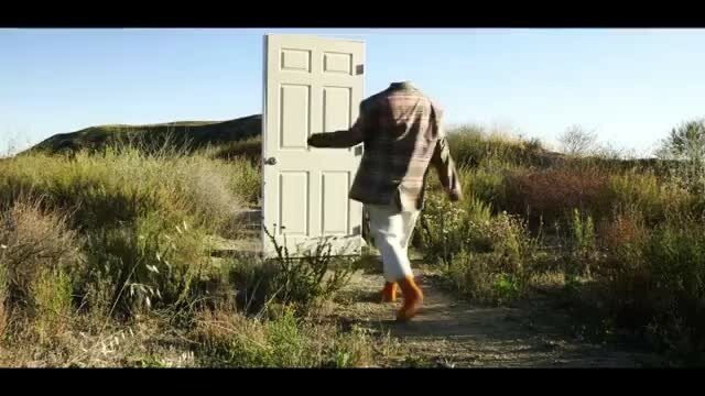 “Three Stripes Groove” for <a href="/sneakersnstuff/">SNS</a> X adidas superstar -- catch the rest at the link in bio.⁠
⁠
choreography and dancing @sophiaoddi @sadierwilking⁠
music: Sake Novice “luv luv luv”⁠
filming <a href="/rybg/">Ronny Berg</a>.co⁠
special effects <a href="/stefanwilking/">Stefan Wilking</a>⁠
editin… instagr.am/p/CGna3Idn1Pt/