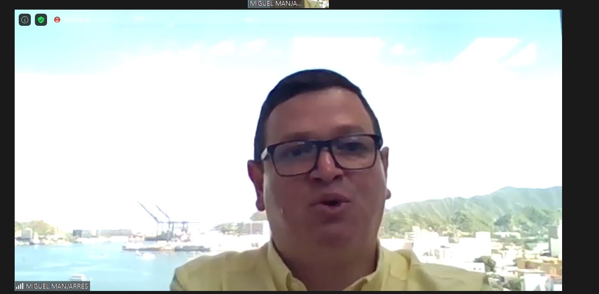 LoreCastroD's tweet photo. #Mauriciomanjarres dando a conocer en #FuturExpo #Virtual su experiencia en los mercados internacionales y buenas prácticas, con el fin de fortalecer la internacionalización de las empresas del #santamarta. @PROCOLOMBIACO https://t.co/BJIKXvhgNx