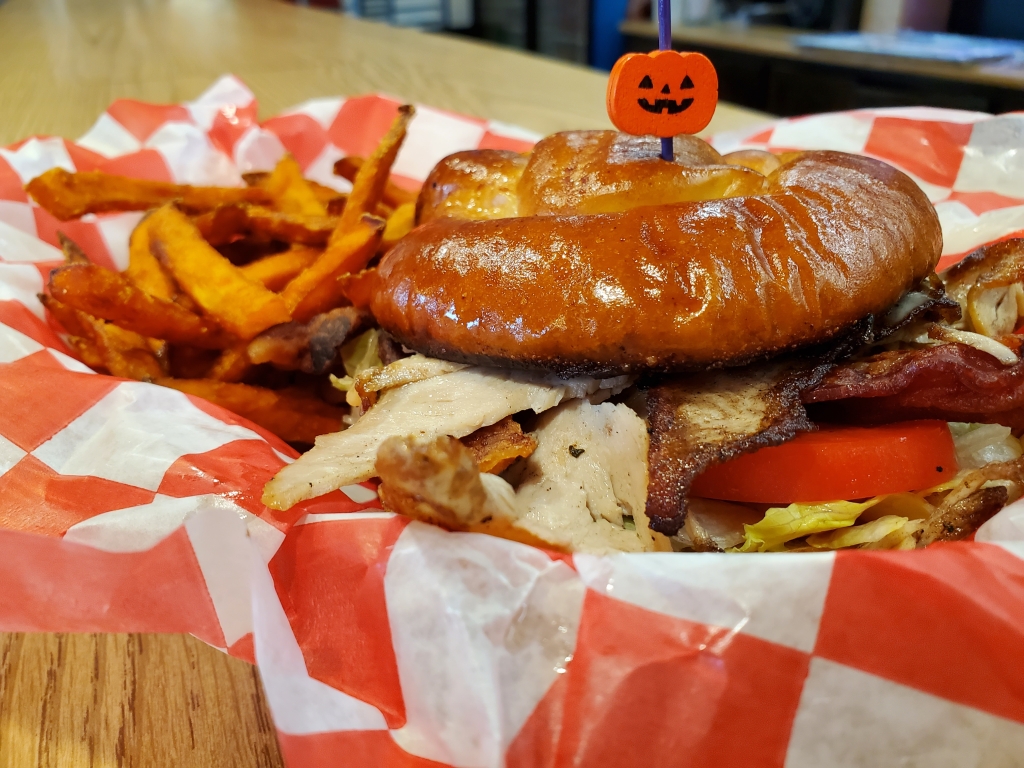 websterdeli's tweet photo. Roasted Herb Turkey with a Cran-Raspberry Aioli - 
Good morning Dayton,

Today's special is the Herb Roasted Turkey with a Cran-Raspberry Aioli. We have our in house herb roasted... - https://t.co/W5uwnSUGRj https://t.co/WoJAJxzrNy