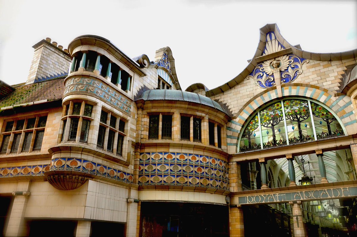 onefrontier's tweet image. It's difficult to pigeonhole #Architect #GeorgeSkipper — Norwich's Royal Arcade, 1897–99, with all the exciting colours of Royal Doulton faience, is described as Art Nouveau and Arts and Crafts style. Book published November 2020
frontierpublishing.co.uk/george_skipper… … … …