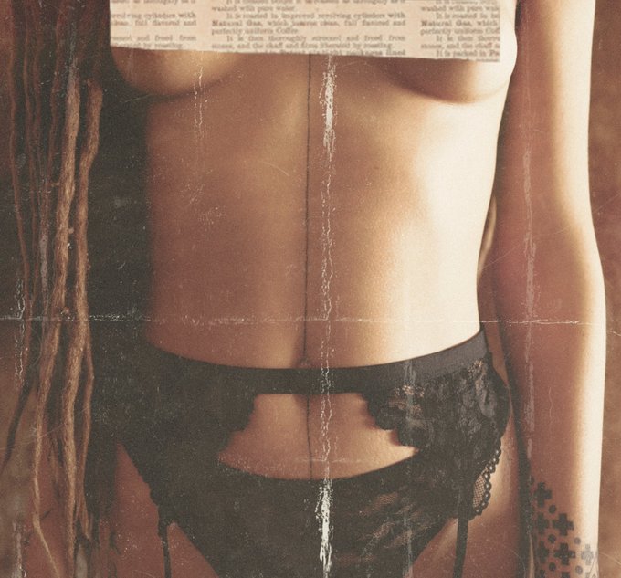 Only 4 days until my new &Ouml;nly F&acirc;ns launches 🦦🦦🦦🦦🦦 https://t.co/DehuAkJl56