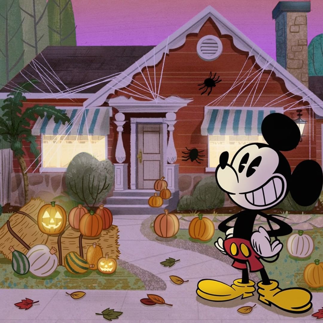 DisneyMusic's tweet photo. Getting into the Halloween spirit! How are you decorating? 🎃🕸 https://t.co/4onANx6aF8