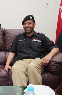 We want justice for the daughter of Tahir Dawar. KP police official should give a strong response.

#Justice4SPTahirDawar