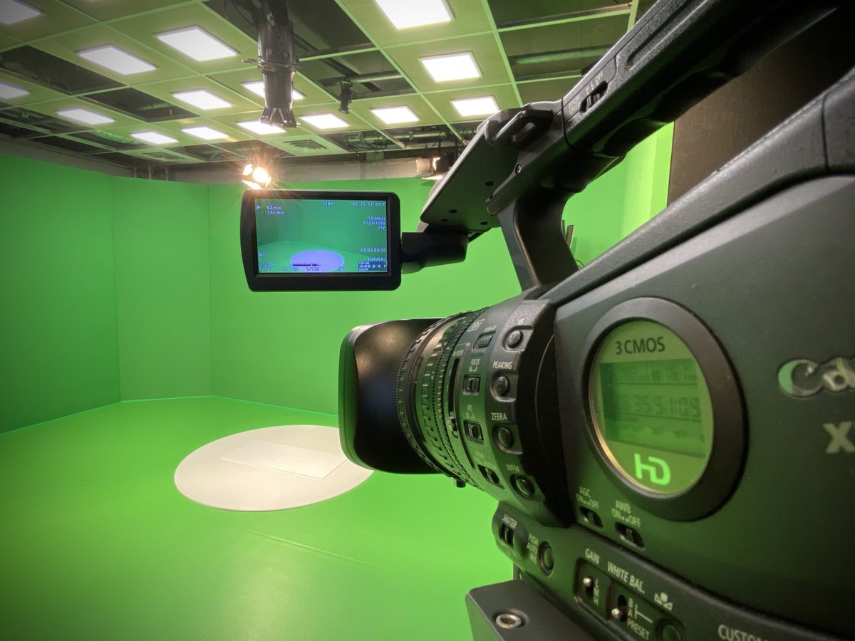 Eclipse_Event's tweet photo. 🚨Updated Virtual Event Studio Page🚨

Since April this year #TeamEclipse have been providing virtual events globally. 🌍 

We have been looking at innovative ways of keeping the audience engaged whilst using the latest cutting edge technology.📲💻🎤

👉https://t.co/Z15nYcpPIi https://t.co/GThDItjMWU