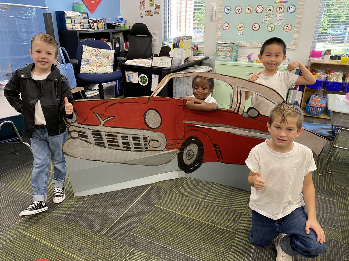 PinecrestAcadem's tweet image. Our precious kinders celebrated their 50th day of school in 1950s style! Can you believe it's been 50 days? These kiddos are looking great!
#50thdayofschool #inpersonlearning #inclasslearning #Kindergarten #catholicschool