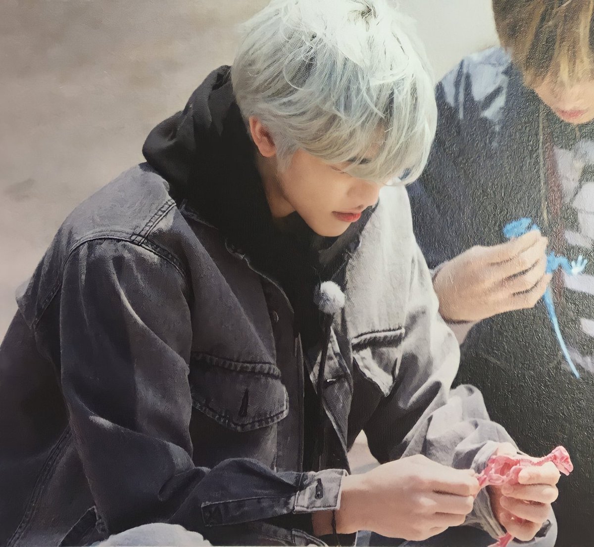 แจมินเหมือนคุณปะป๊าช่วยลูกประกอบของเล่น