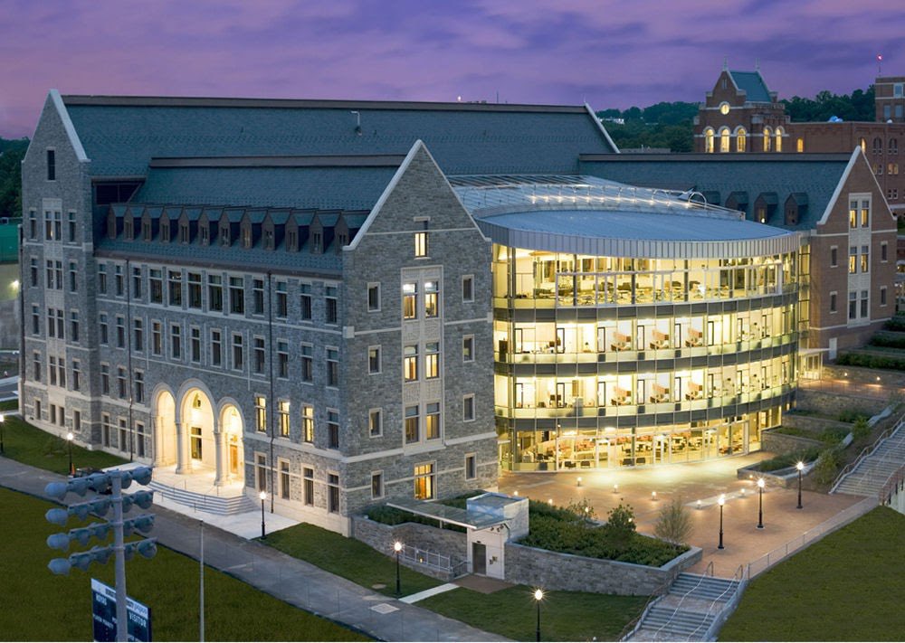 Georgetown Baseball ‘25. Thank you to everyone that has helped me along the way! #HoyaSaxa