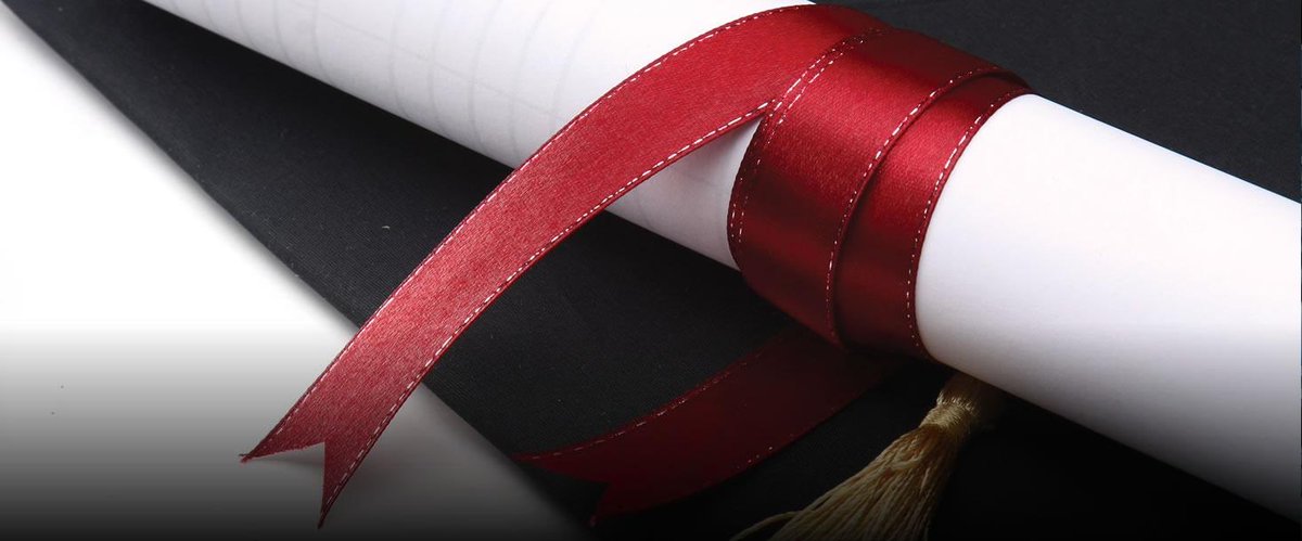 No te pierdas hoy el Foro de Empleo del Campus Moncloa. Más de 75 empresas, +120 ofertas de empleo, +40 eventos en directo te están esperando. 
No te olvides de pasar por nuestro Stand virtual de la Escuela Internacional de Doctorado CEU. CEINDO