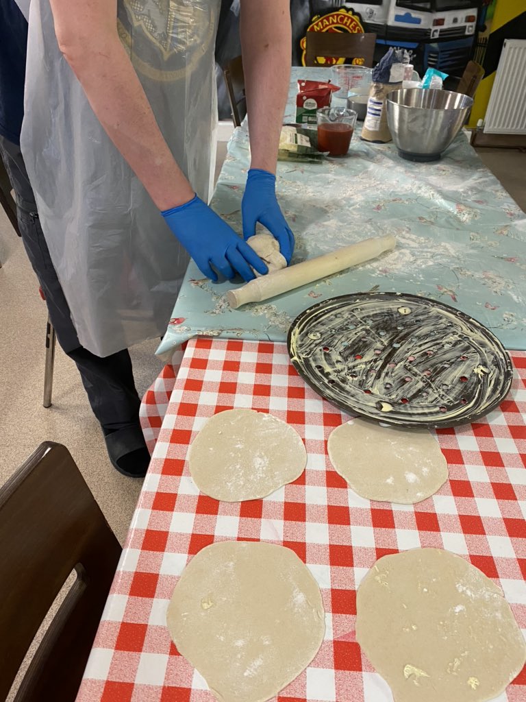 JanNewlands's tweet photo. Anyone for pizza @GMMH_NHS @deborahholt5 @NurseLucy3 #doughmaking https://t.co/qFWK1eDN26
