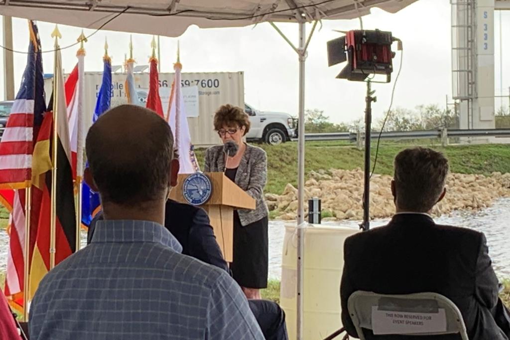 WHCEQ45's tweet photo. This morning, Chairman Neumayr joined @USACEHQ and @JaxStrong to celebrate the groundbreaking of the Central Everglades Planning Project South Contract 1 and the ongoing progress of the Tamiami Trail Next Steps. Read more about the project: https://t.co/HrQqGtqjUZ https://t.co/ECQlpWUgyT