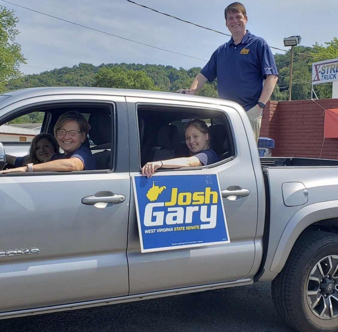 CDemsAmerica's tweet photo. We are endorsing @joshgary4WV for West Virginia State Senate District 2. He is pro life, pro gun, and pro union. He will fight for working people! Support Josh Gary! https://t.co/ncBCyQslgg