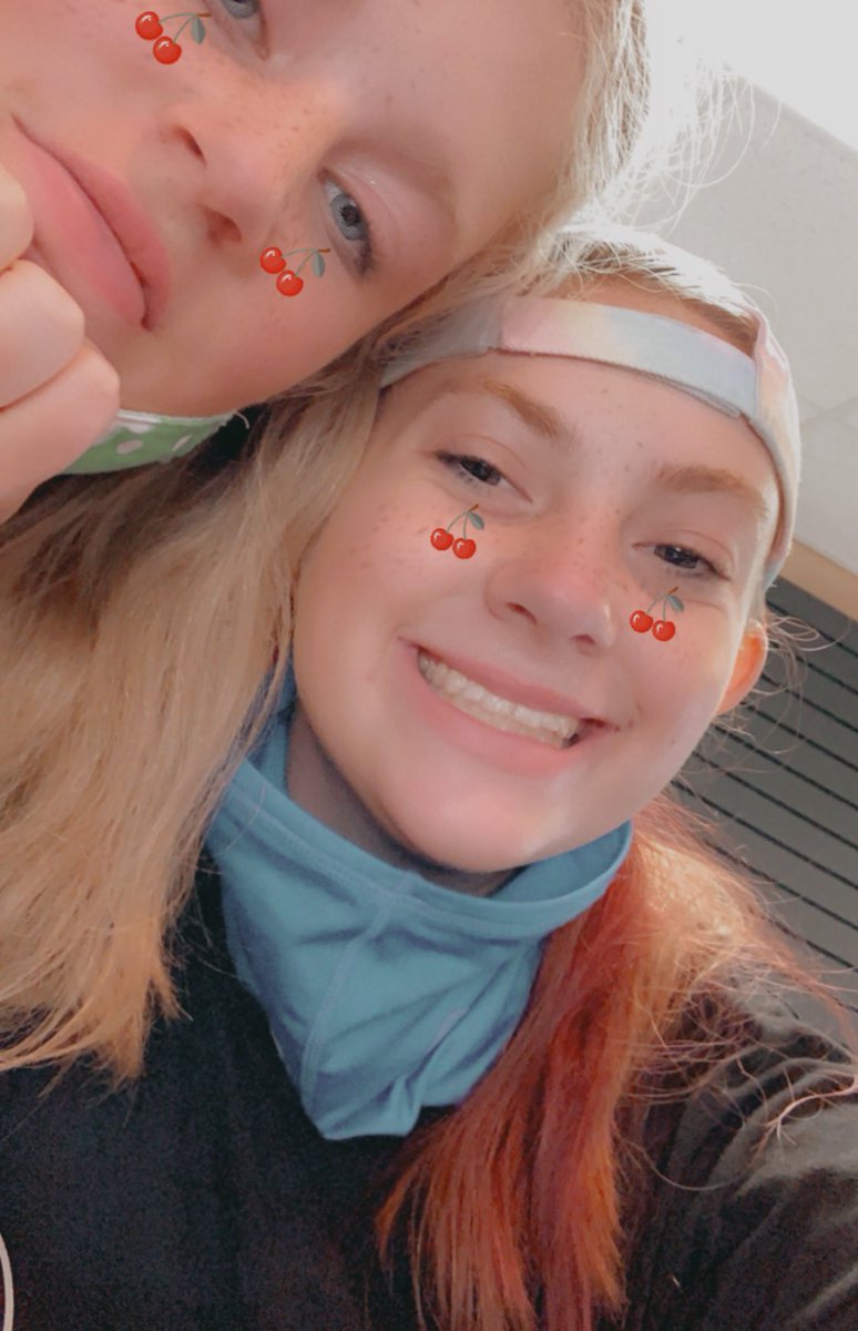 Happy sweet 16 to sophomore Libby Leblanc!!!! Hope you have a wonderful birthday!!! 😁