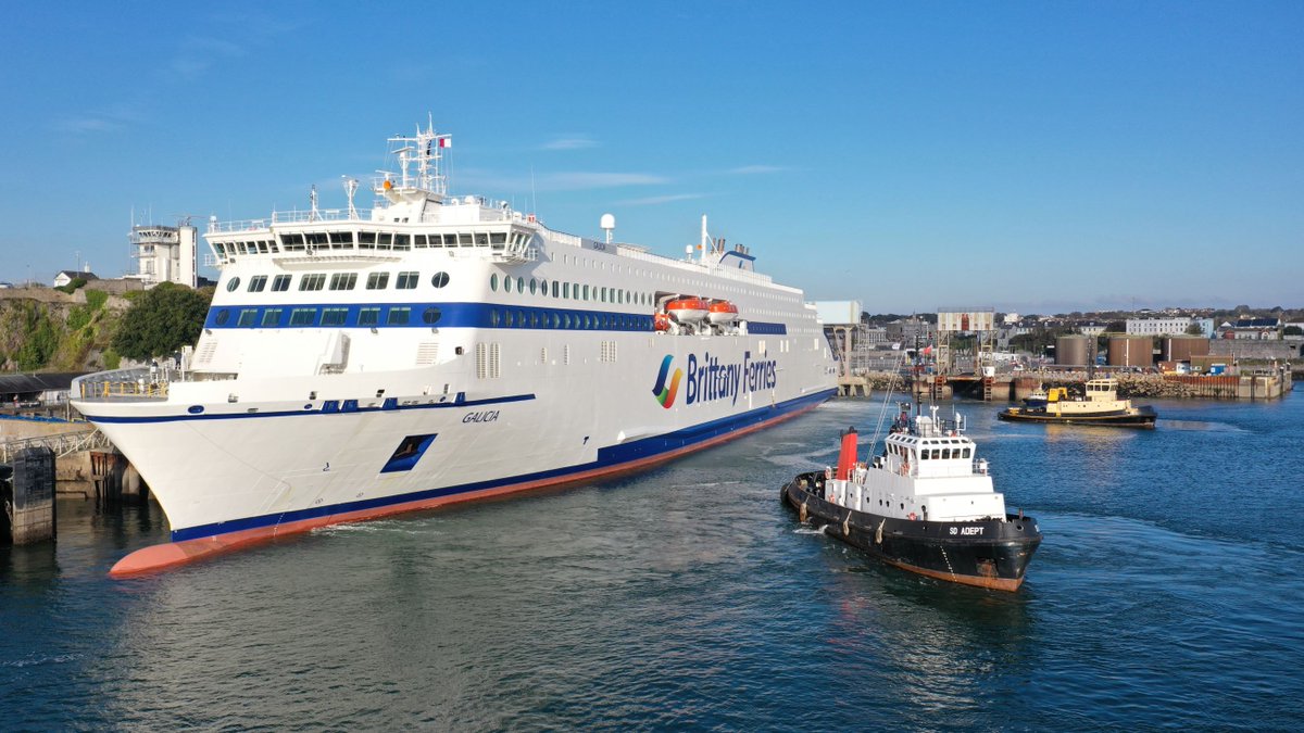 BrittanyFerries's tweet photo. A few photos from Galicia's maiden trip to the UK last week 💙💚🧡
Thanks to Heads Up Definition and @MaritimePhotos https://t.co/jlhxybCyNn