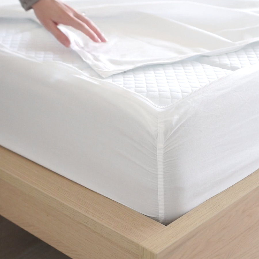 When it comes to fitted sheets, two pieces are better than one! 
#GetYourSheetTogether #fittedsheet #beddingreinvented