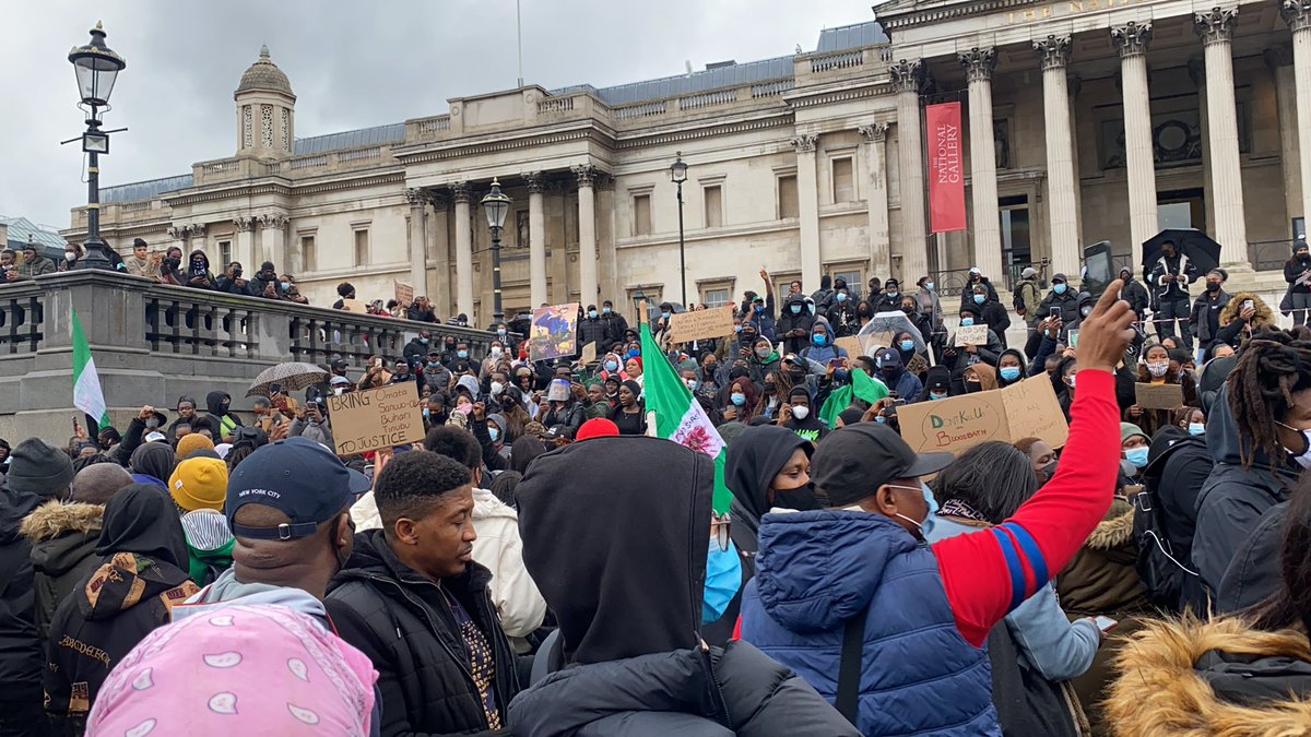 FakhuusHashim's tweet photo. Happening in London right now #EndSARS https://t.co/95erZaezUH