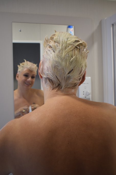 Back blond. https://t.co/TVRUbWV8C1