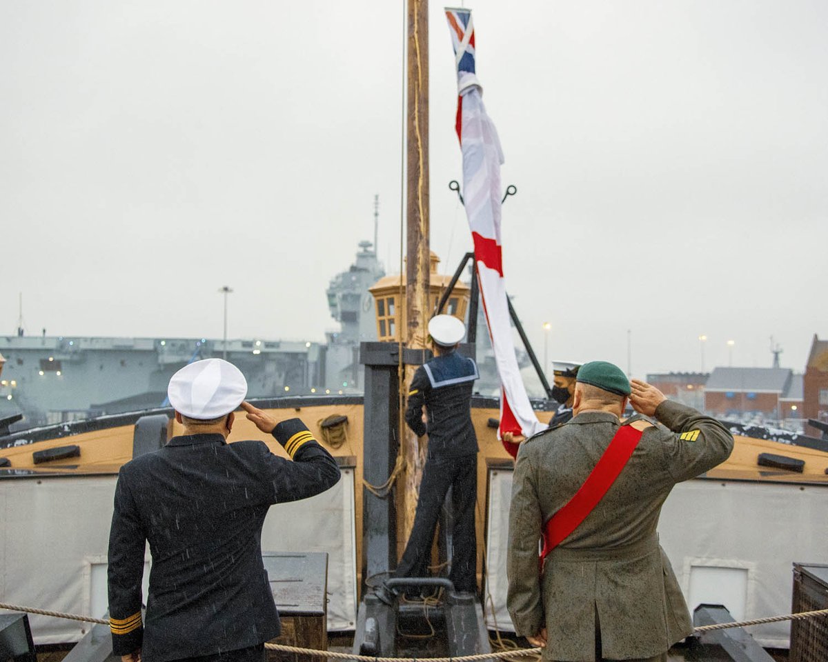Second Sea Lord, <a href="/VAdmNickHine/">Sir Nick Hine</a>, led the #TrafalgarDay celebrations on board #HMSVictory today - marking the 215th anniversary of the battle.

🔗 Read more: ow.ly/lbuk50BYLR3
