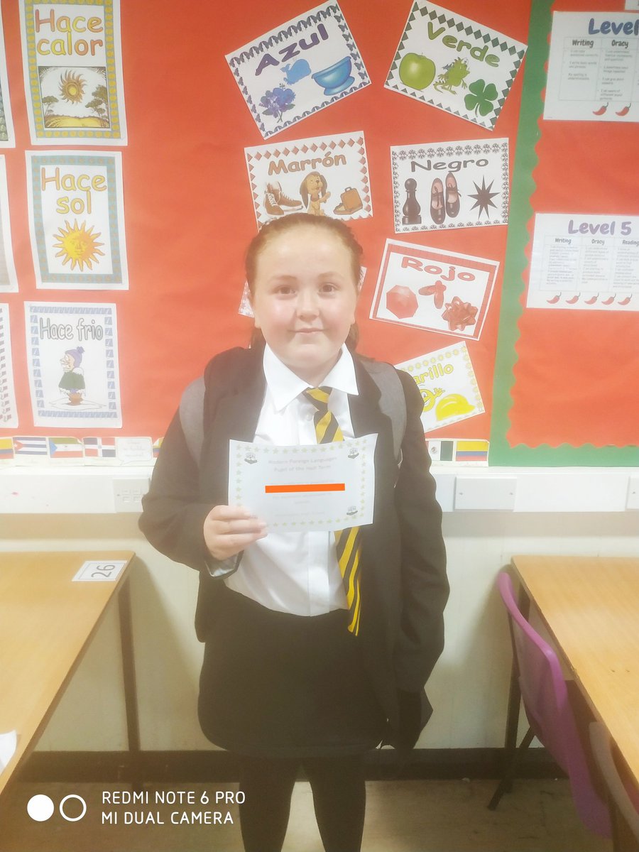 Hayley Roche tweet media