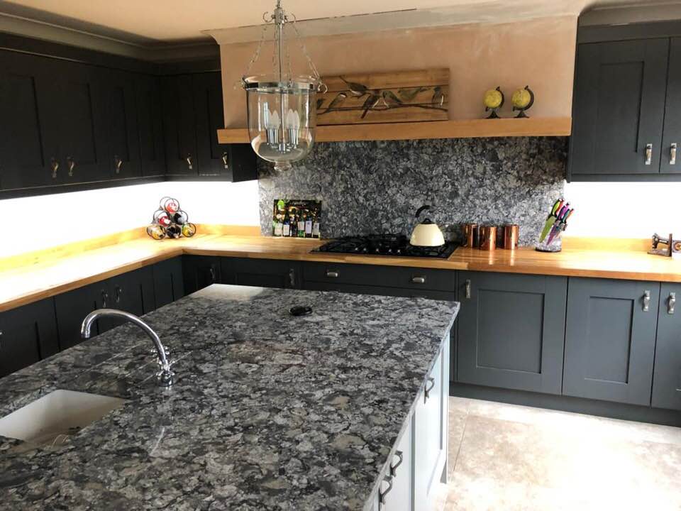EBGranite's tweet photo. Latest Case Study - Domestic Kitchen - https://t.co/491iAwmqTL https://t.co/dm0kmTgwke
