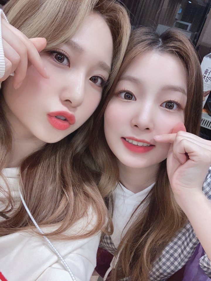 stan rocket punch tweet media